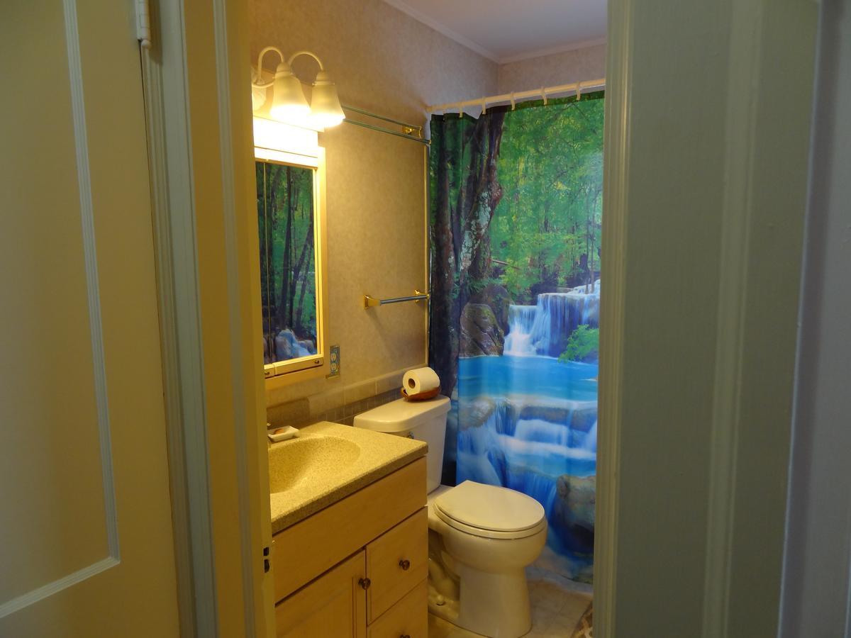 Covered By Faith Rentals -Storybook Home Rochester Esterno foto